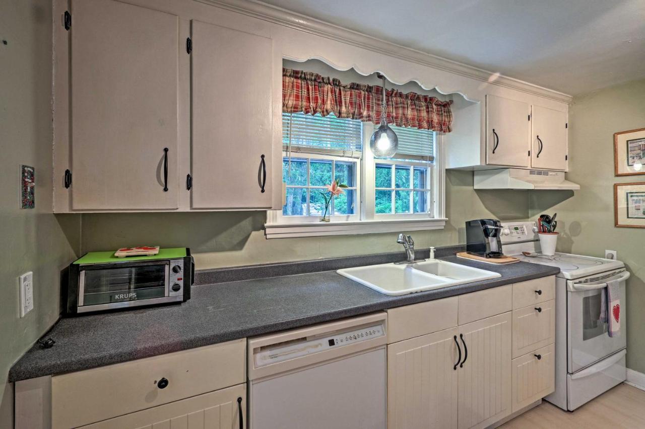 Historic Essex Home With Large Yard Near Downtown! Exterior foto