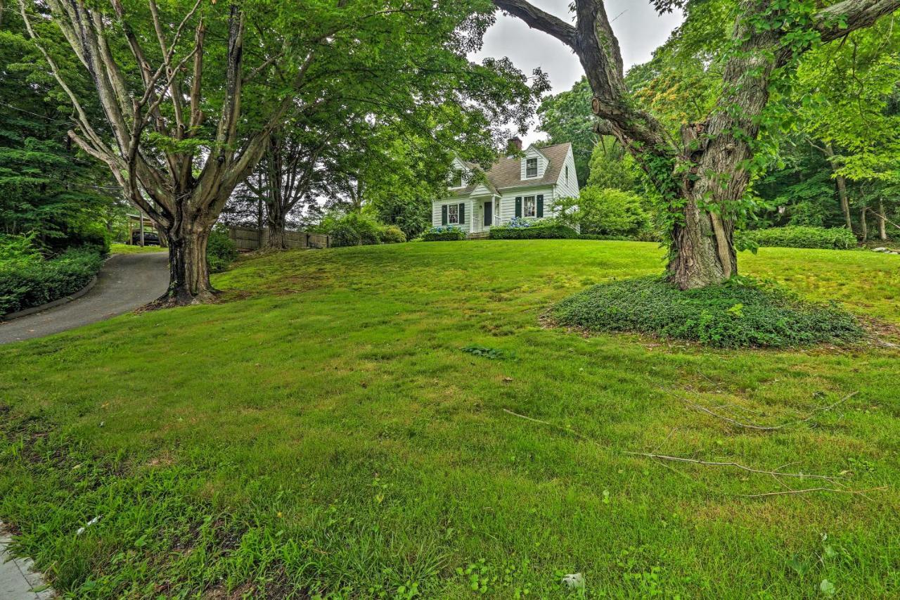 Historic Essex Home With Large Yard Near Downtown! Exterior foto